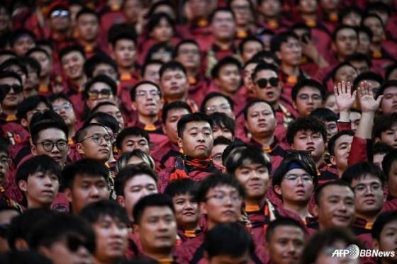 '충격' 中 축구계 썩을 대로 썩었다! 황당 귀화 전말 폭로