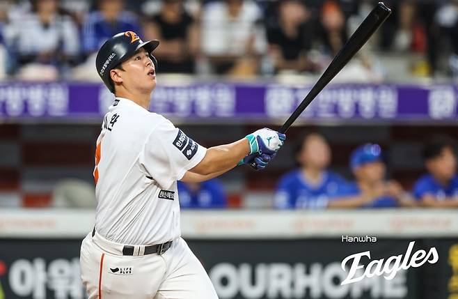 한화 1위 수성 위태하다, LG가 쫓아온다… 여기에 독수리 사냥꾼 대기, 강팀 자격 증명할까