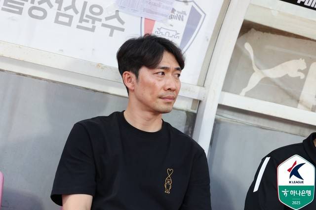 [BE.현장] 갑작스레 쓰러진 수원 원정 팬... 변성환 감독,