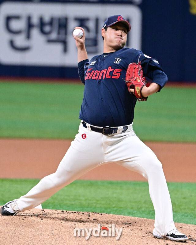 '0-2→1-2→3-2' 뒤집기 승리! 김태형 감독