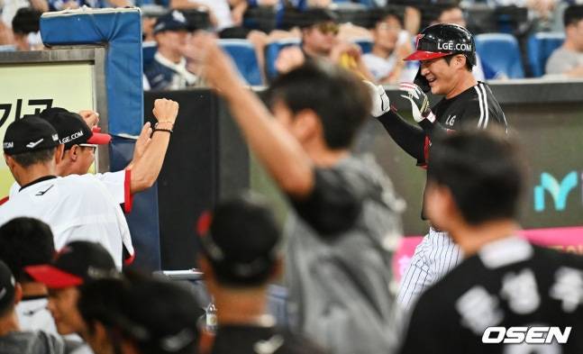 '팀 홈런 1위' 삼성을 홈런으로 제압하다니... 매서운 LG에 사령탑도 감탄