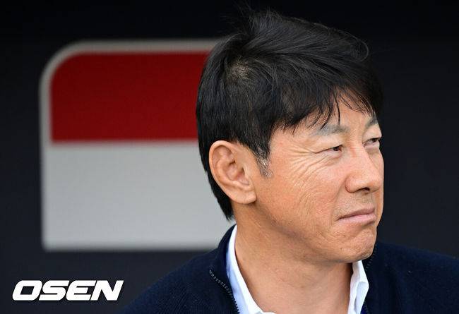 '인니 선넘었다!!' “신태용 감독 울산 부임 시 인니 코치 동행 가능성” 인니 매체 선넘은 전망