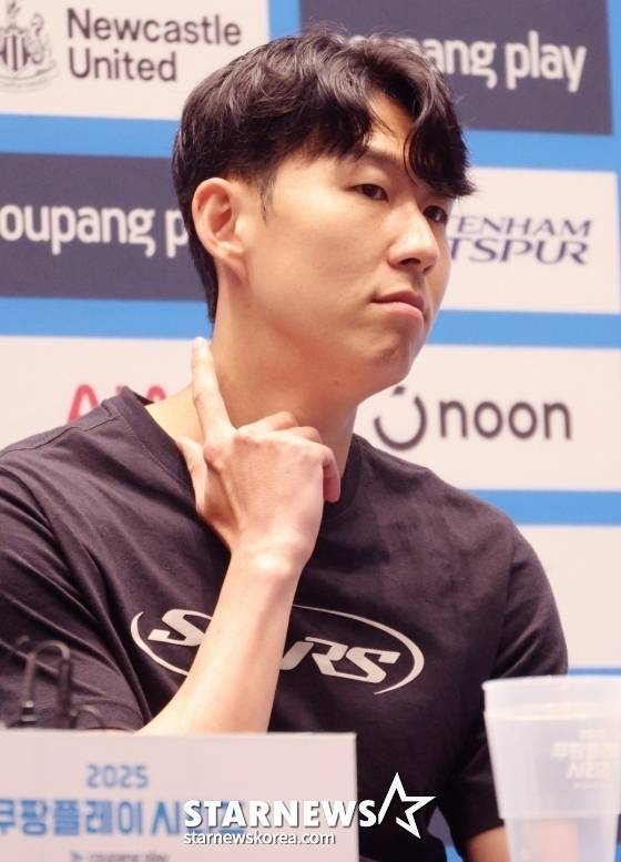 손흥민 '계약 1년' 남기고 토트넘 떠나는 이유... '이적료 370억' 안긴다→HERE WE GO