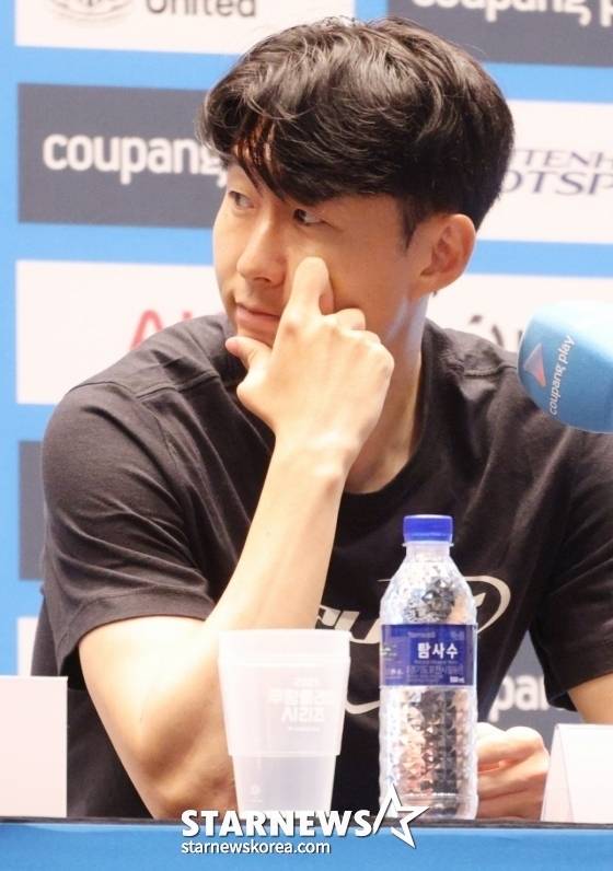 손흥민 '계약 1년' 남기고 토트넘 떠나는 이유... '이적료 370억' 안긴다→HERE WE GO