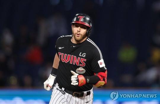 LG 반격 시작됐다...외국인 투수 새 얼굴+오스틴