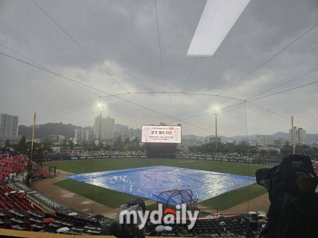 KIA·한화전 연이틀 우천취소…문김대전 끝내 무산, 김도영 부산에서 복귀전, KIA 운명의 12연전 돌입[MD광주]