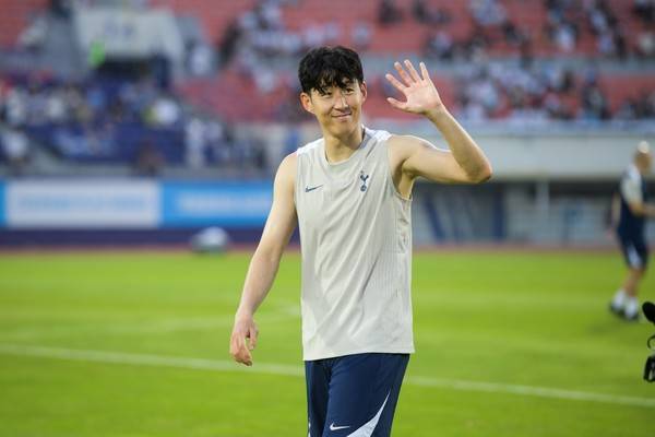 '시간당 30mm 호우 예보'도 막을 수 없다, '손흥민 토트넘 라스트 댄스' 보러 3시간 전부터 '만석'