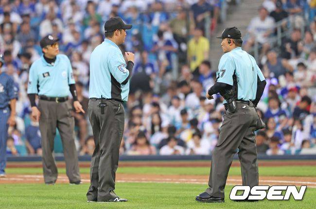 볼넷 출루→LG 항의→다시 타석으로 유턴→풀카운트 리셋….대구에서 무슨 일이