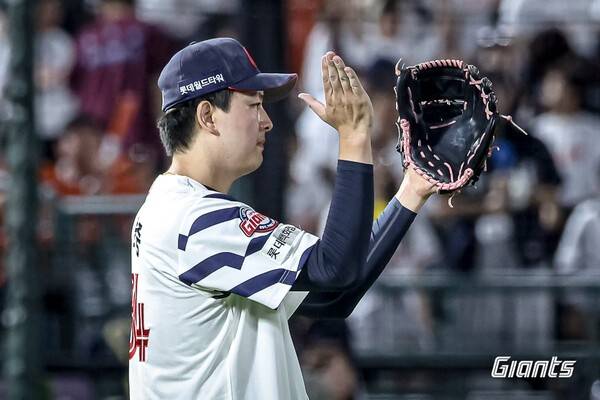 'ERA 0.36' 폰세, KBO 외인 투수 최초 '한 시즌 월간 MVP 2회' 역사 쓸까? 7월 MVP 두고 고영표·김원중·구자욱·안현민 등과 경쟁