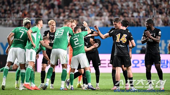'손흥민 당신은 대체…' LA FC 입단 임박, 손흥민이 미국행을 택한 감동적인 이유. '2026 북중미월드컵 적응 위해!'
