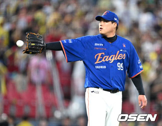 ‘1위 수성 위기’ 한화, 한 번만 비가 오면 LG 3연전 ‘폰와류’ 최고 선발 카드 가능하다