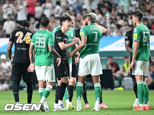 '7번은 손흥민과 함께 끝났다' 토트넘, 역사상 첫 번호 결번 추진... …전설의 번호 잠근다
