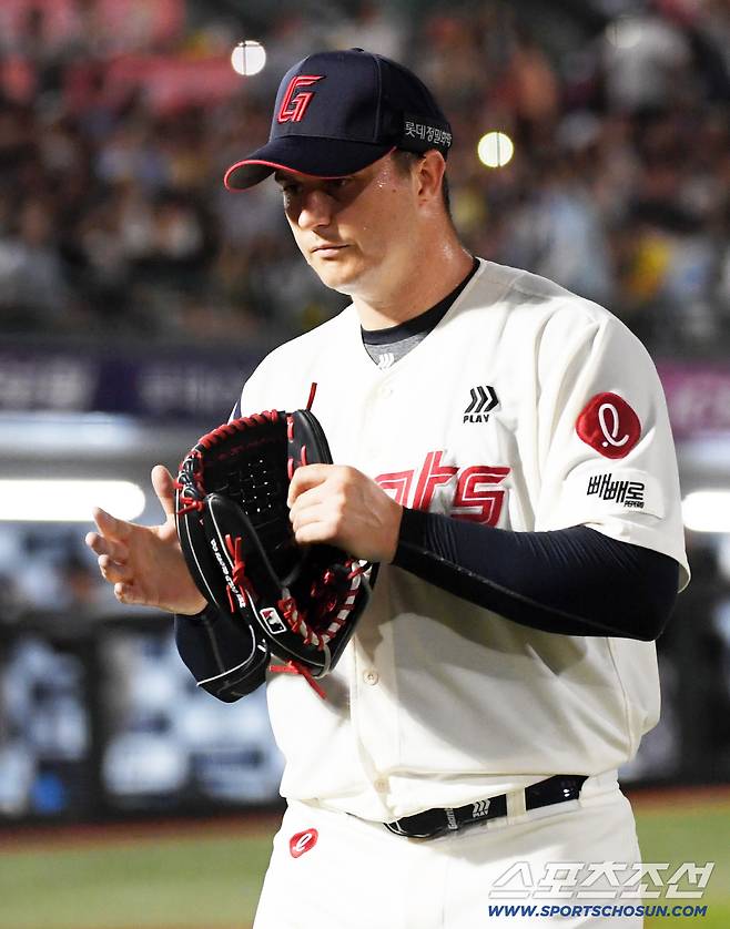 '5이닝도 힘겹다' 사령탑이 남긴 여운…거듭된 부진 → 운명의 열흘 될까 [SC포커스]