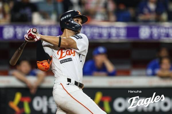 '플로리얼 미안하다!' 정식계약 대성공이네…'타율 0.391' 리베라토, 케이브·구자욱 제치고 7월 쉘힐릭스플레이어 수상 [공식발표]