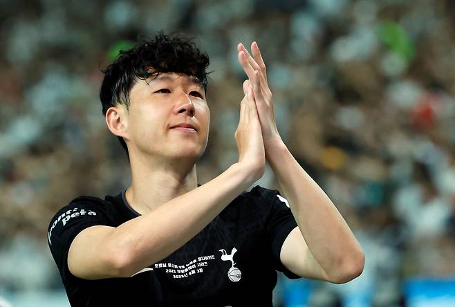 '책임과 부담' 손흥민 MLS 이적 귀찮게 됐다…메시만 예외+몸싸움한 토트넘 동료와 재회