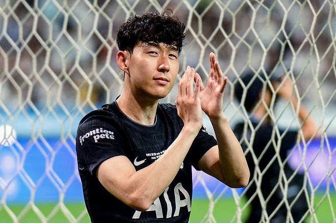 '책임과 부담' 손흥민 MLS 이적 귀찮게 됐다…메시만 예외+몸싸움한 토트넘 동료와 재회