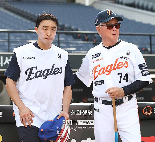 1위 뺏긴 한화, 손아섭 대체 언제 올 수 있나…김경문 감독이 본 마지막 단계는