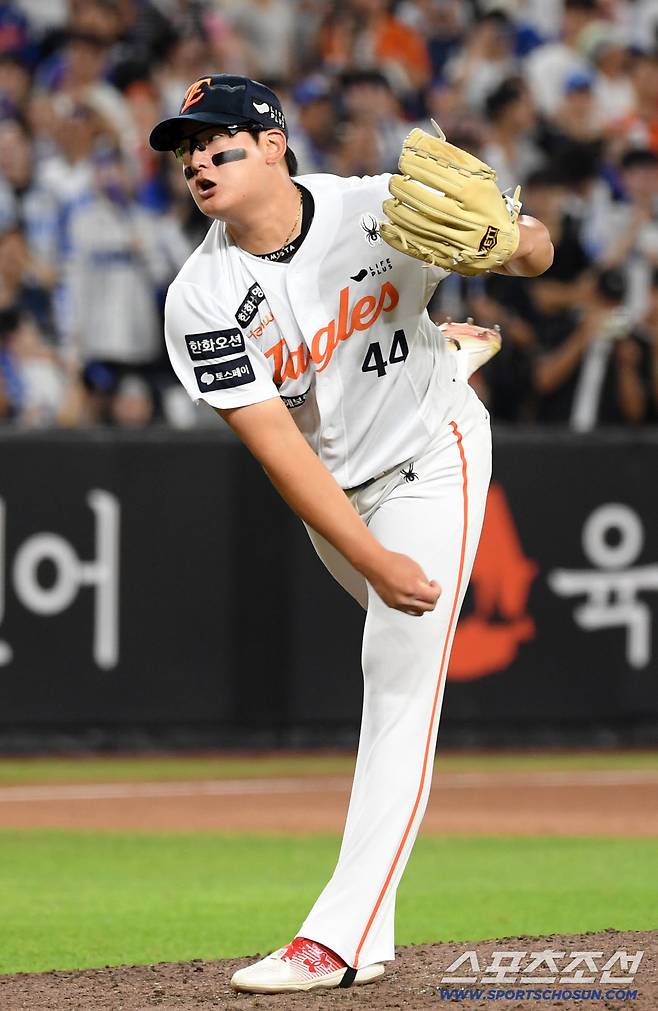 한화 '최후의 보루'가 흔들린다.. 김서현 블론하고 처음으로 졌다 → 7회 리드시 47경기 무패 깨졌다