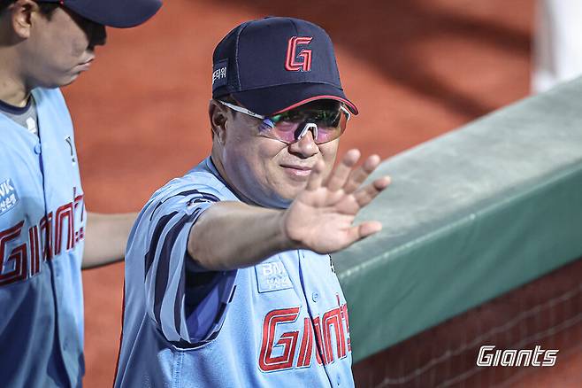 '김도영도 꼼짝 못했다' 롯데가 8년을 기다린 157km 히든카드…명장도