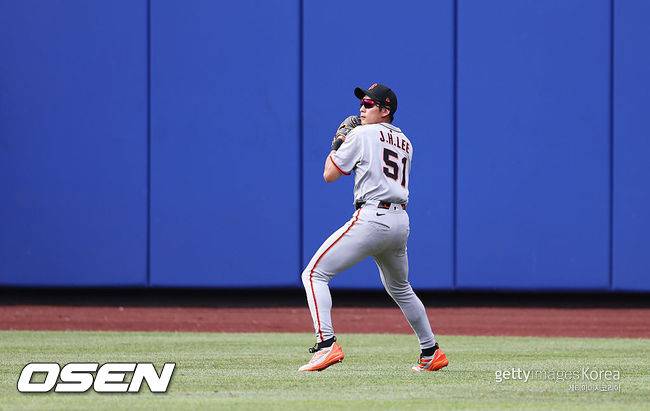 ‘8월 이정후는 미쳤다’ 2루타 폭발→폭풍 질주 득점, 5G 연속 안타 쾅…SF, PIT 8-1 완파 ‘5할 승률 복귀’(종합) [SF 리뷰]