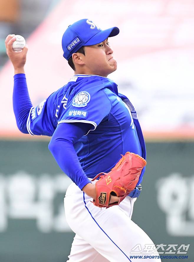 '스리런 한방이 솔로 3방보다 낫네.' 오태곤 대타 역전 3점포 SSG, 홈런 3개 삼성에 5대4 역전승. 4위 눈앞[인천 리뷰]