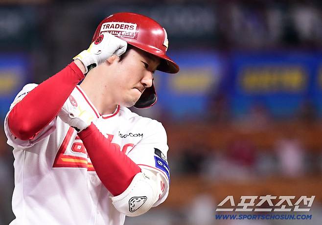 '대타 역전 스리런포로 KIA 밀어내고 단독 4위' 이숭용 감독