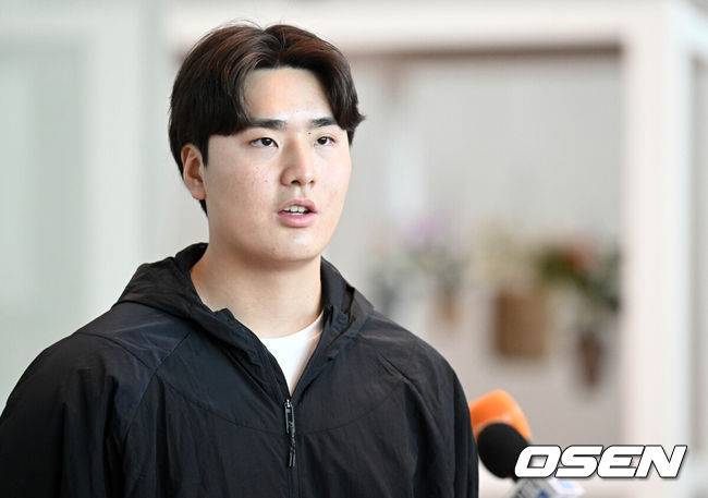 “김서현 부럽지 않다” 했는데…‘미국행→충격 방출’ 제2의 박찬호, 왜 3년 만에 ML 도전 좌절됐나