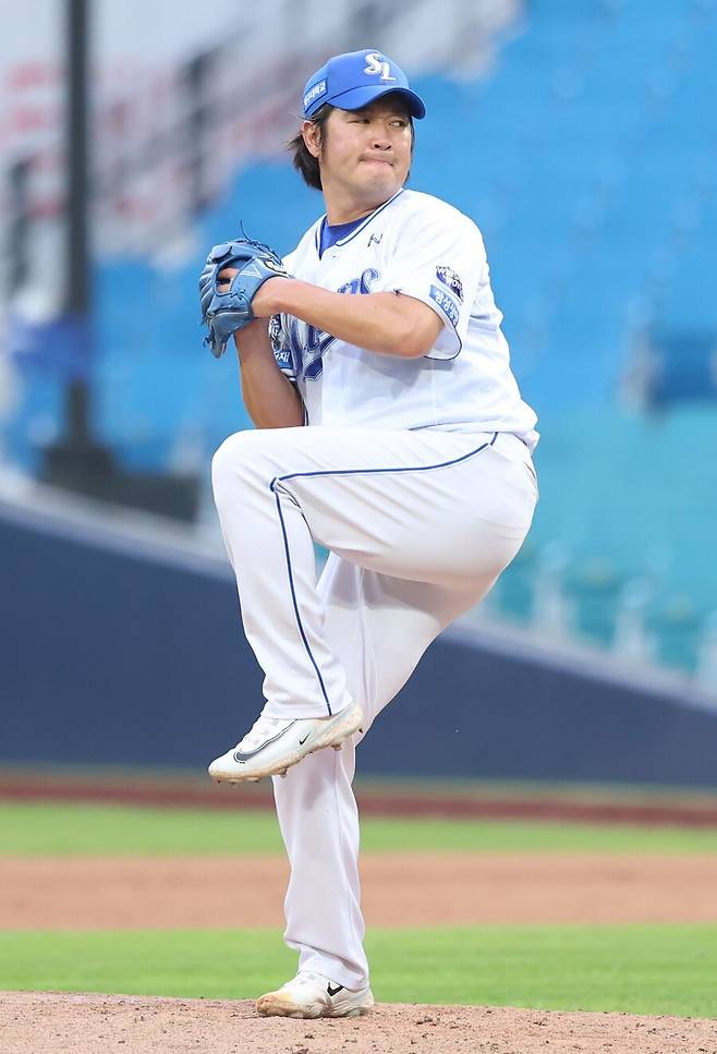 오승환보다 2년 먼저 데뷔했는데…여전히 140km에 KKKK 위력투, 88승 경력은 아직 살아있다
