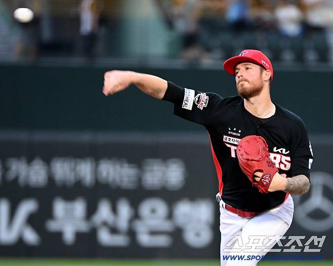 '1위 컴백' 얼마나 기다렸는데, 2⅔이닝 5실점 최악투…KIA 계산 완전히 꼬였다