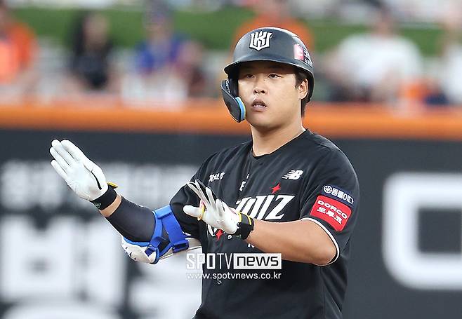 한화 161㎞→158㎞→156㎞ 트리오 떴는데, 불펜이 폭삭 무너졌다니… KT의 재수 없는 시리즈는 해피엔딩