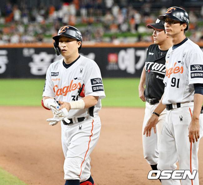 또 9회 역전패라니…1위 다시 내준 한화, 트레이드 효과를 미리 확인했다→LG전 손아섭 1번 풀가동