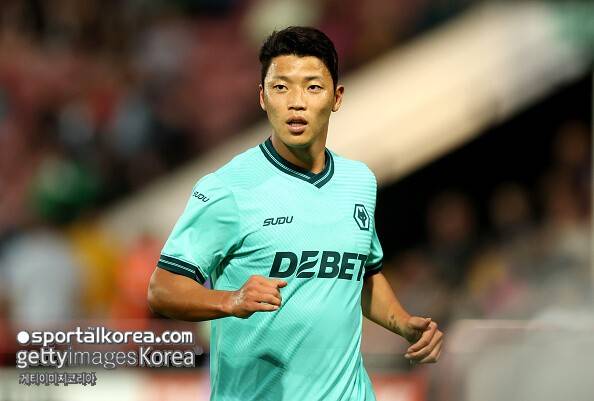 '이럴 수가' 韓 축구, 프리미어리그서 '전멸 위기'…황희찬 2부 리그행 가능성 '급부상'