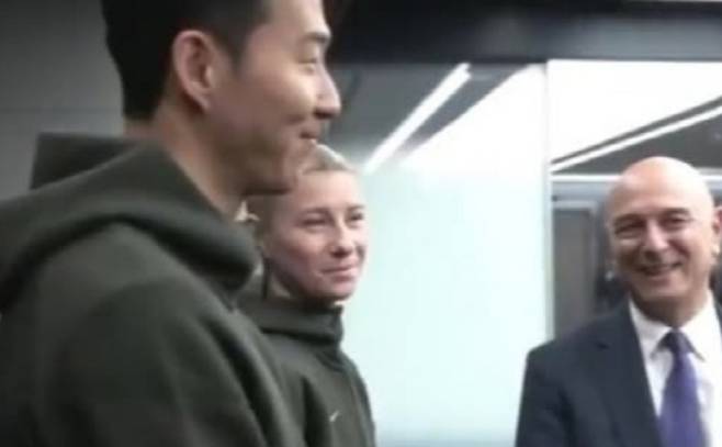 눈물로 손흥민 떠나보낸 레비 회장, SON 빈자리 크게 느꼈나...공백 채울 미친 영입 준비
