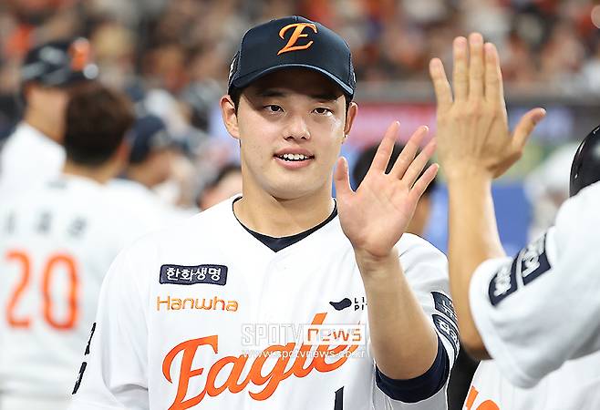 리그 역사에 없던 선수가 탄생하나… 더 특별해진 ‘161㎞’의 비밀, 류현진 후계자 대관식 시작됐다