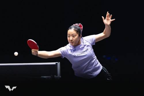 탁구 신유빈, 한일 간판 대결서 하리모토에 2-3 석패…32강 탈락