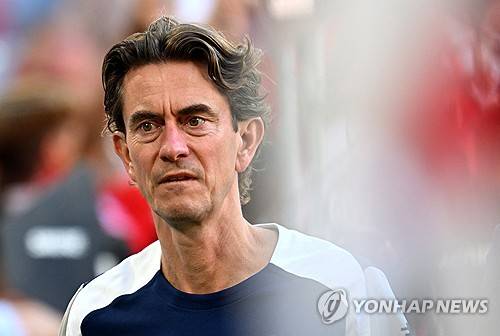 아! '손흥민 괜히 팔았나' 토트넘 후회막심…발등에 불 떨어진 토트넘, 전화기에 불 난다