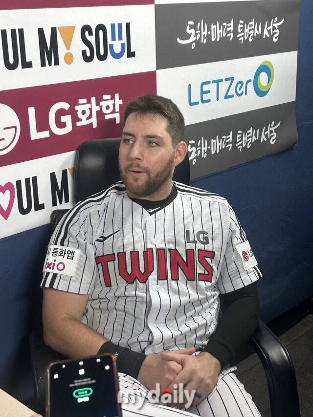 '2안타-2안타-2안타-안타-홈런 미쳤다' 복귀 후 맹타 비결 무엇이길래…LG 효자외인 답했다