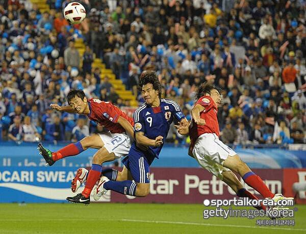 '앞서가는 日 축구' 이영표, 작심발언!