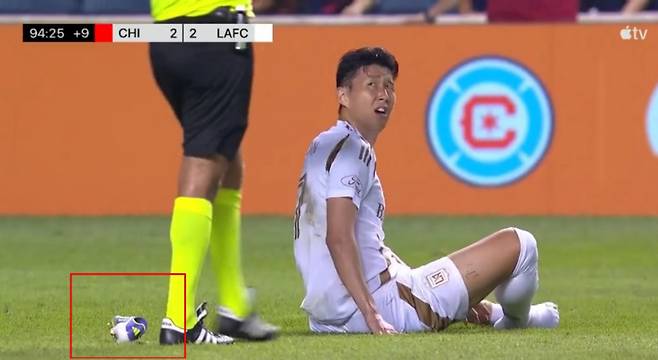축구화 벗겨지고, 괜한 시비까지... 손흥민 '험난했던' MLS 신고식
