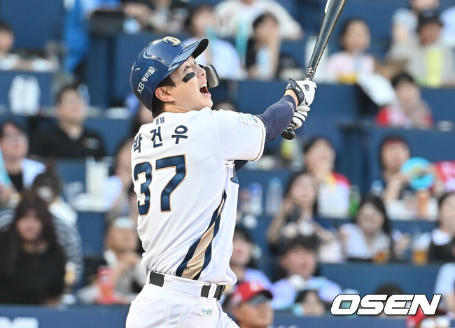 2회초 꽝꽝꽝 5득점→2회말 8실점, KIA 충격패...박건우 역전 만루포, 데이비슨 3점포 NC 2연승 [창원 리뷰]