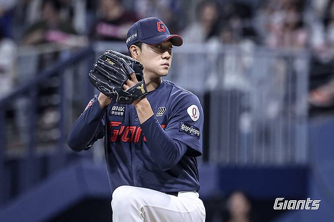 롯데가 차세대 국대 마무리 배출? 폭풍 158㎞+마구 포크볼, MLB가 주목한 잠재력 터지나