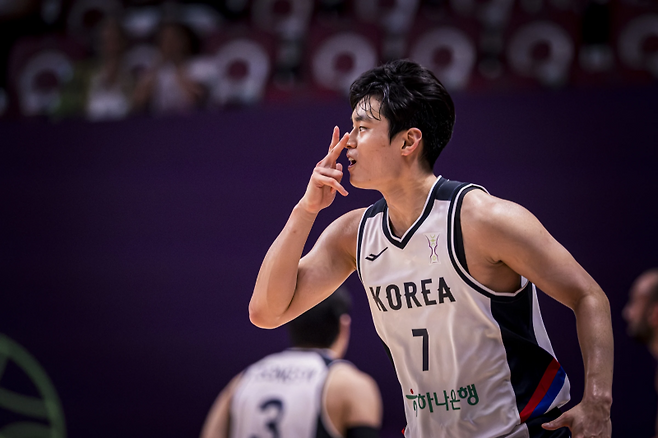 ‘전설’에 도전하는 남자농구, 새로운 조선의 슈터가 떴다