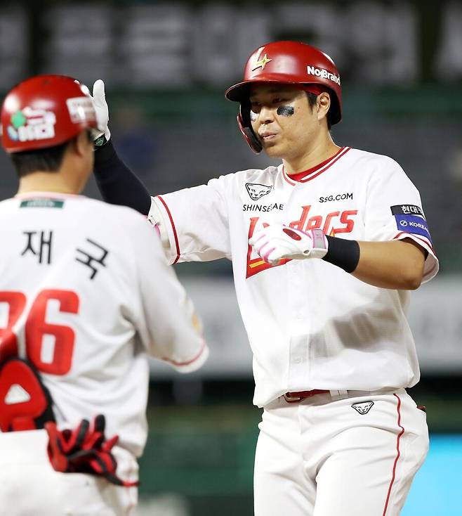 진짜 구대성 기록이 깨지나… 미친 구위로 만든 SSG 3연승, 이제 롯데 3위가 위험하다 [인천 게임노트]
