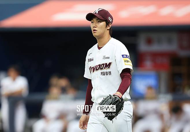 안우진과 키움, 기본 100억 이상 그냥 날렸나… 한화보다 더한 불명예 위기, 2026년 시계 수리될까
