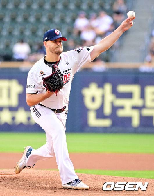 ‘두산 환장하겠네’ 14억 외인이 볼넷-볼넷-볼넷-볼넷-볼넷-볼넷-볼넷 자멸…폰세급 1선발→계륵 전락하다