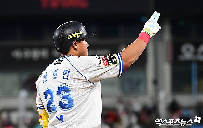 '하늘이 화 났다!' 오후 6시36분 이런 일이…'급폭우+물바다' KT위즈파크 우천 취소→14일 임찬규 vs 배제성 [수원 현장]