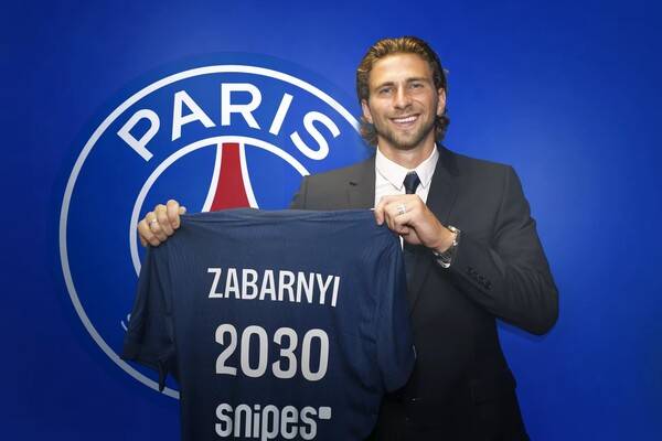 ‘SON’ 떠난 토트넘 갈까 두려웠다…결국 PSG 이적 완료→’애초에 토트넘 고려하지 않았어’