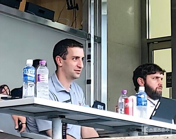 ' MLB 뉴욕 메츠 사장' 보고 있는데...두산 곽빈, 5이닝 4실점 ''흔들' [스춘 현장]