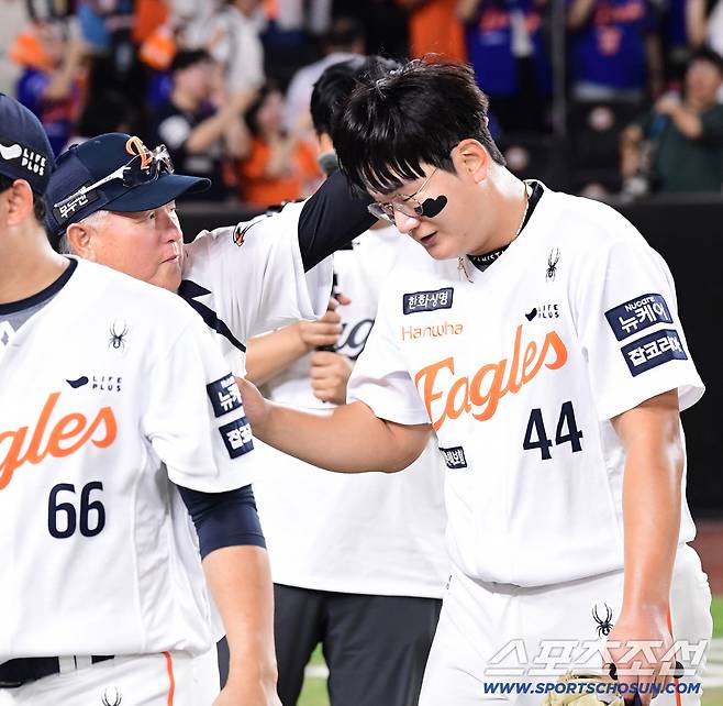 한화가 '되는 팀'인 이유 → 김서현 무너져도 팀이 버텨준다. 6경기 ERA 18.69지만 4승2패