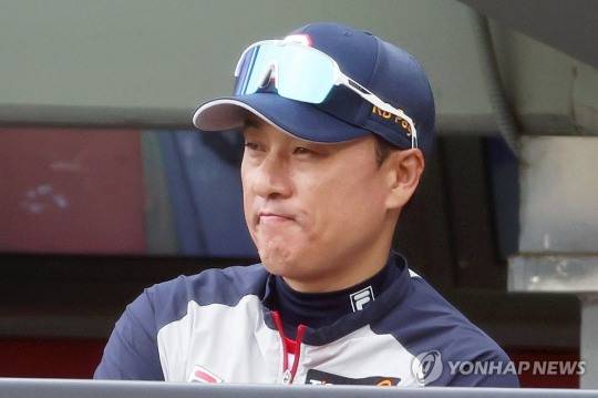 '벌써?' 이승엽, 삼성 차기 감독 루머에 팬들 '깜짝'…두산 시절 성적에 실망한 팬들은 '부정적'